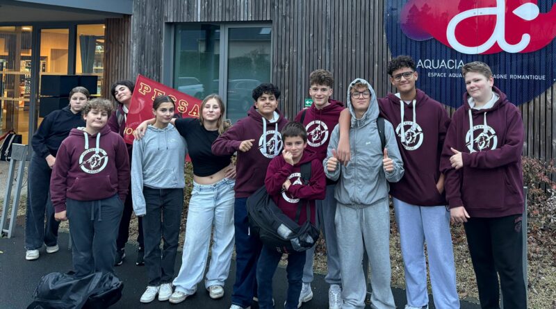 Jeunes hockeyeurs pessacais à Combourg